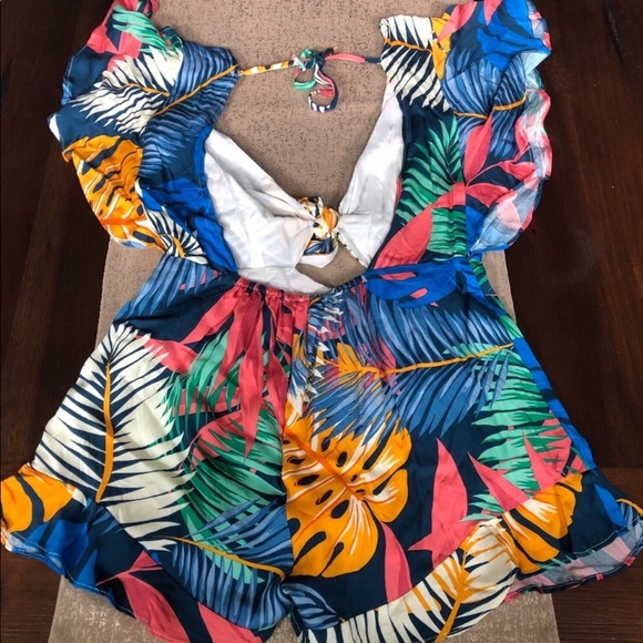 Vici Rainforest Tie Romper - Picture 4 of 5